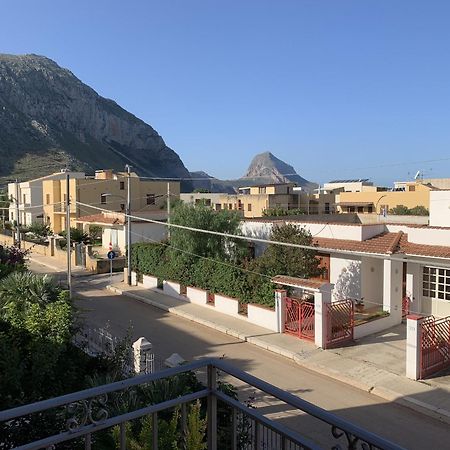 Aurora Castelluzzo Bed & Breakfast Phòng bức ảnh