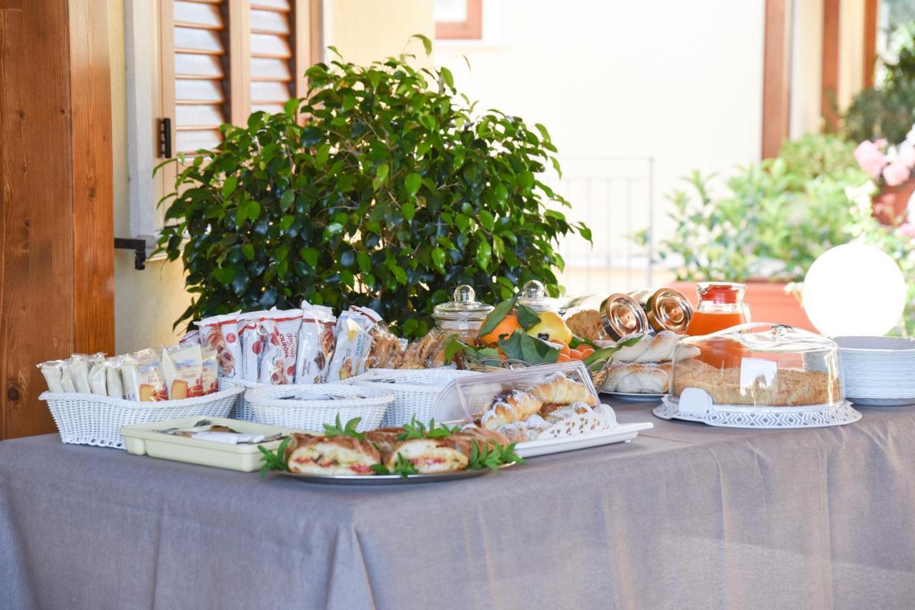 Aurora Castelluzzo Bed & Breakfast Ngoại thất bức ảnh