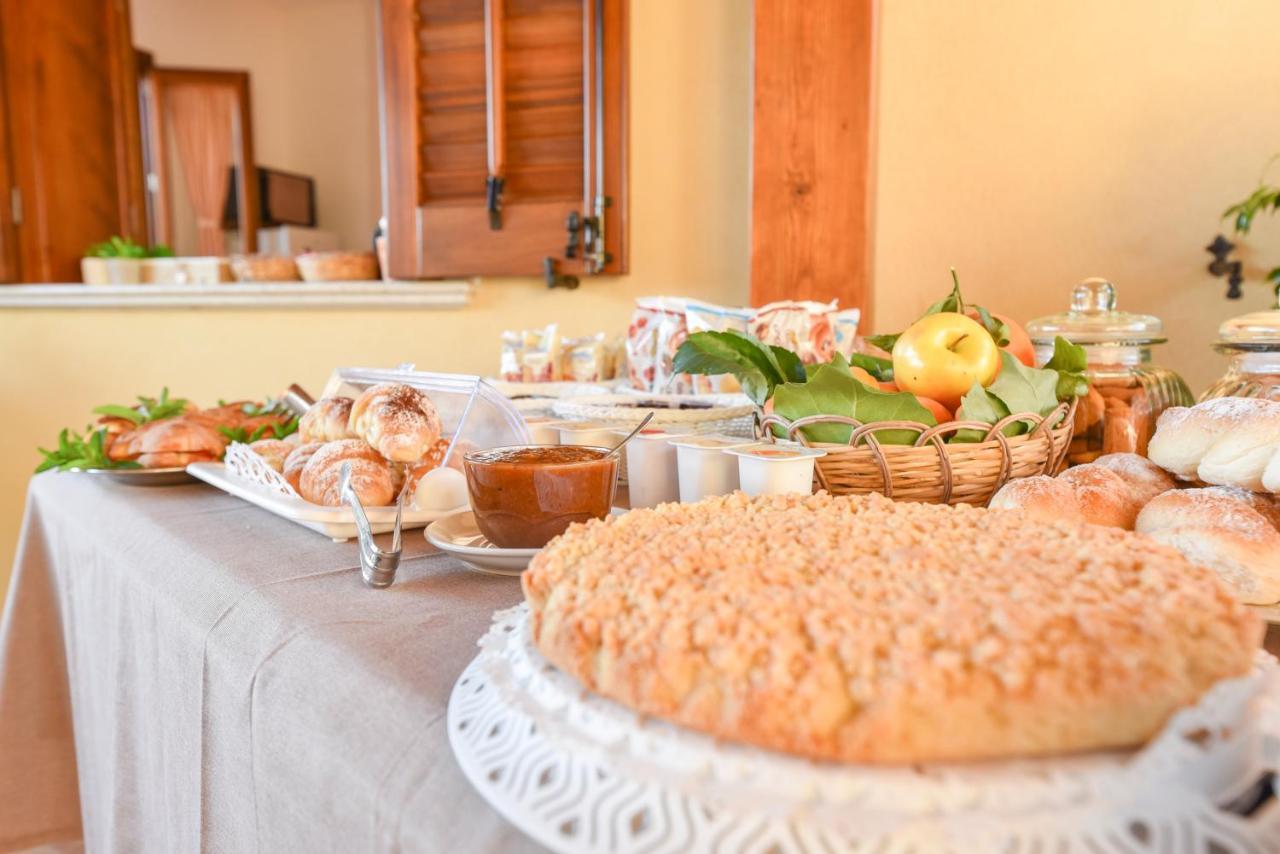 Aurora Castelluzzo Bed & Breakfast Ngoại thất bức ảnh