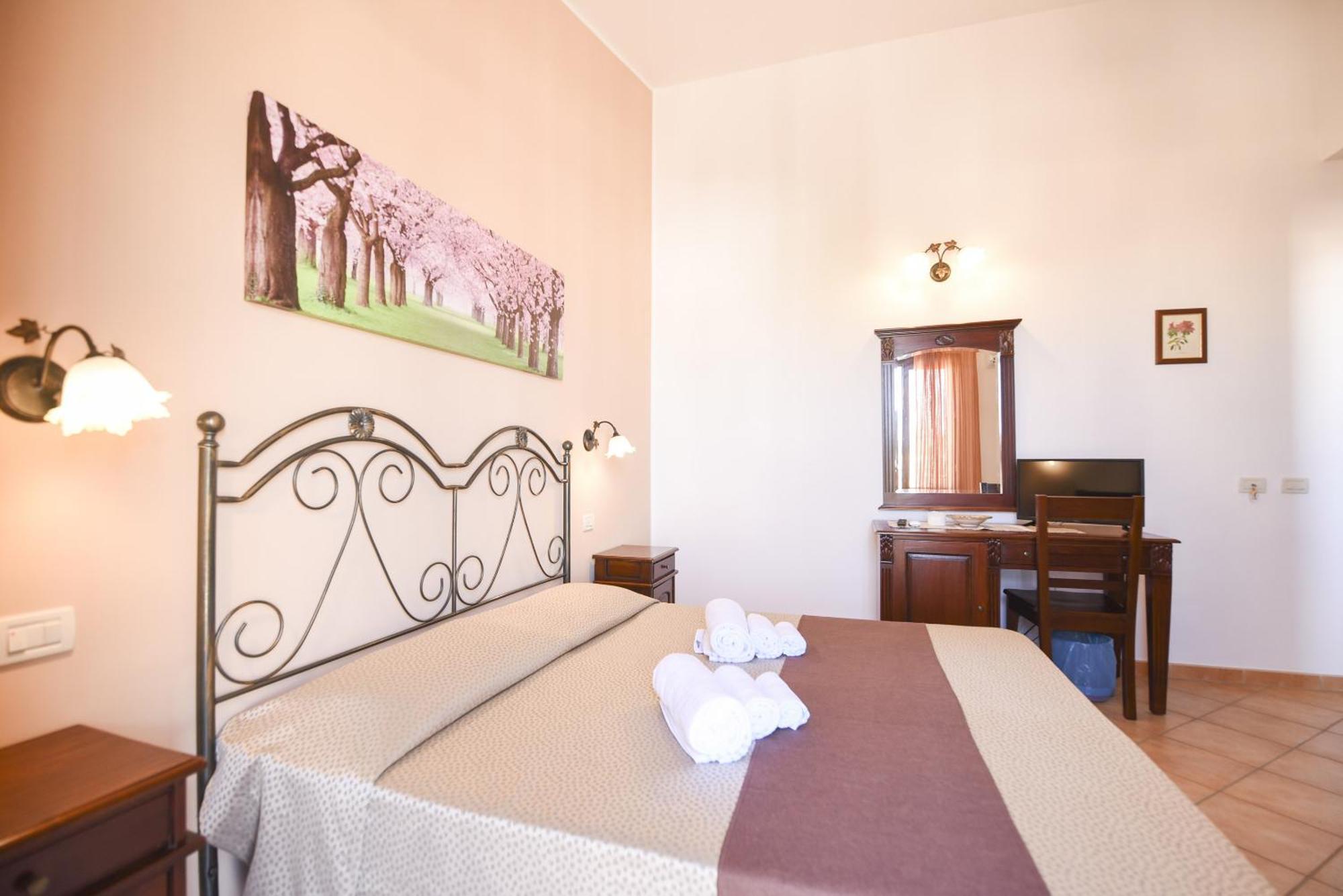 Aurora Castelluzzo Bed & Breakfast Phòng bức ảnh